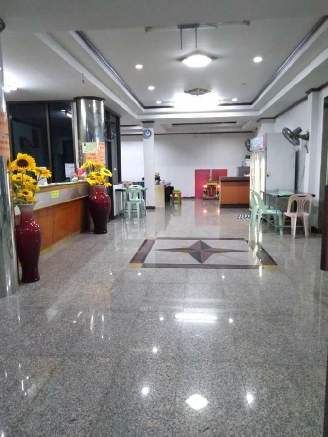 Cathay Guesthouse Hat Yai Bagian luar foto