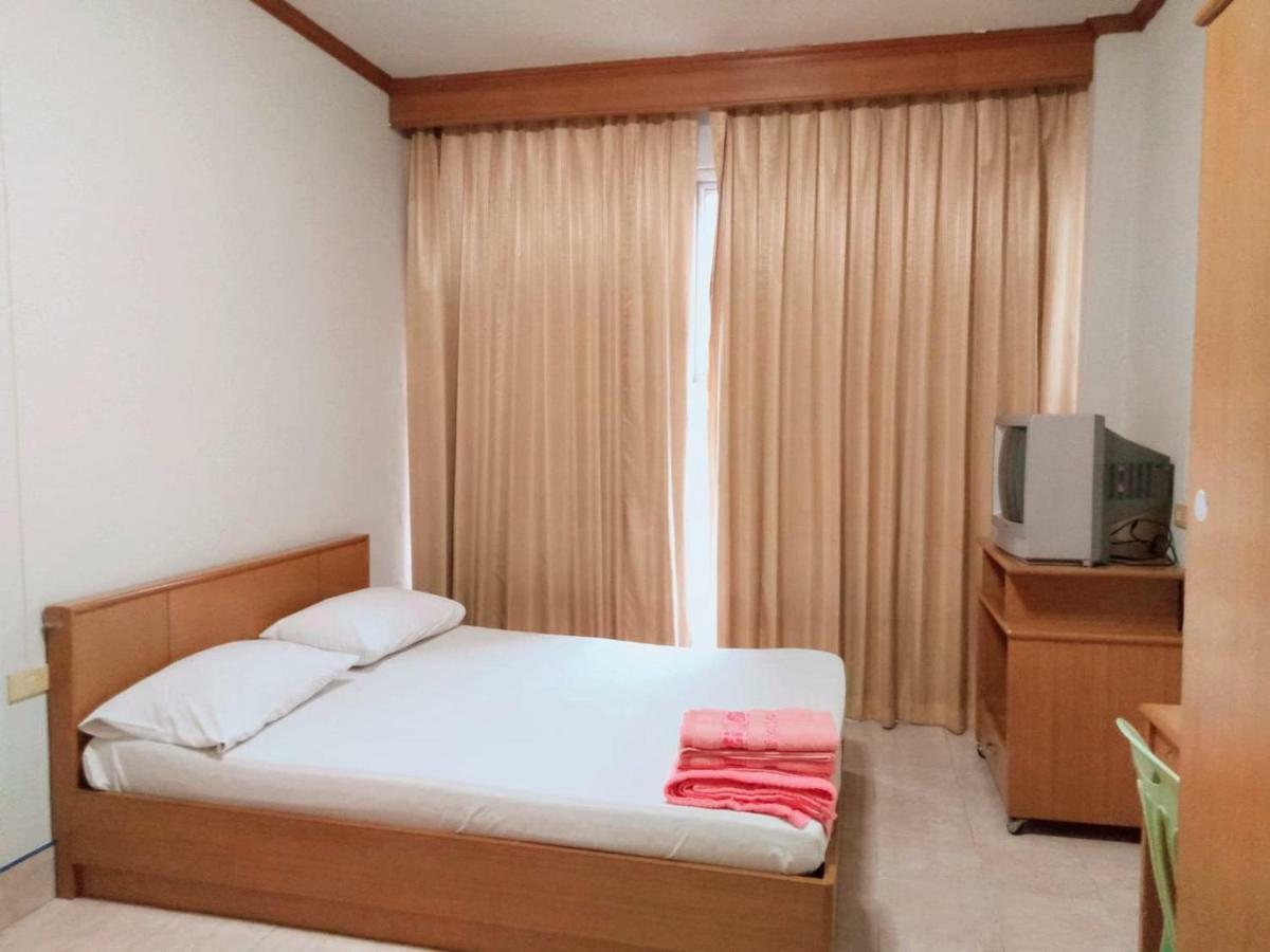 Cathay Guesthouse Hat Yai Bagian luar foto